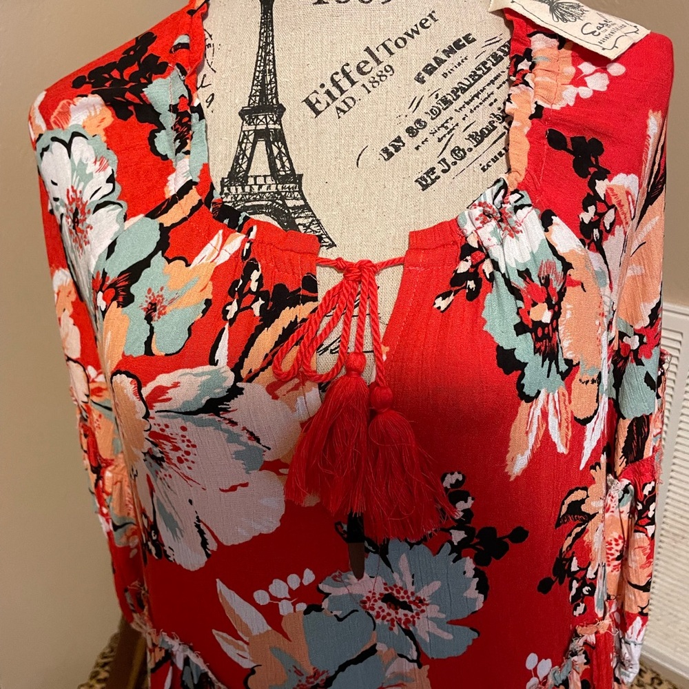 NWT EASEL RED FLORAL DESIGN MIDI TIERED oversized DRESS SMALL COMFY FLOWY NEW - Picture 8 of 11